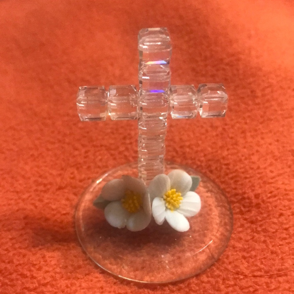 Vintage Crystal cut cross w/ porcelain flowers